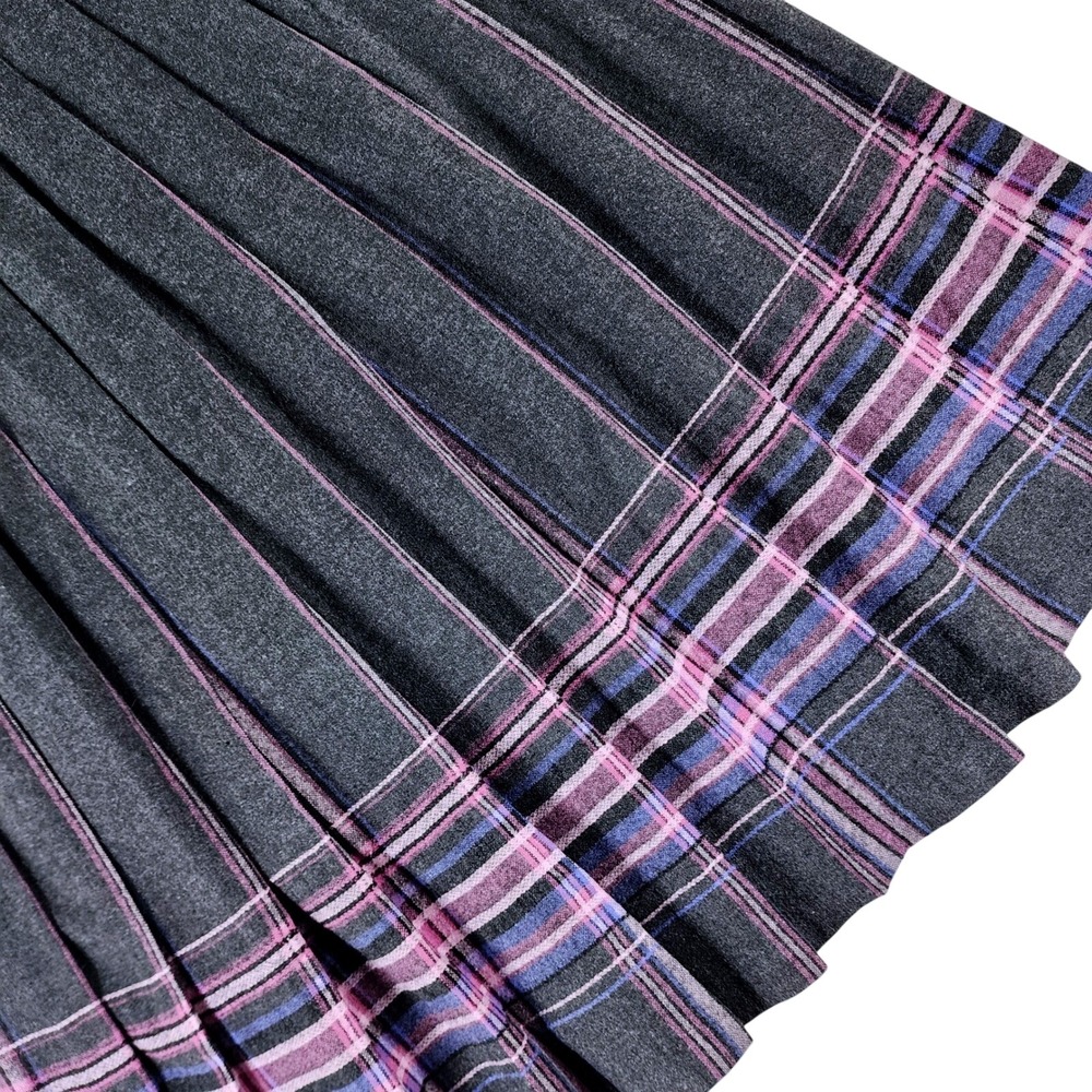 Vintage Plaid Pendleton Virgin Wool Pleated Skirt Size 12 Academia A line USA